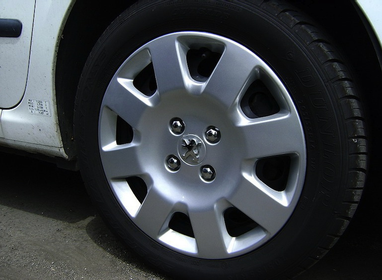 Wheel caps: Style or necessity?