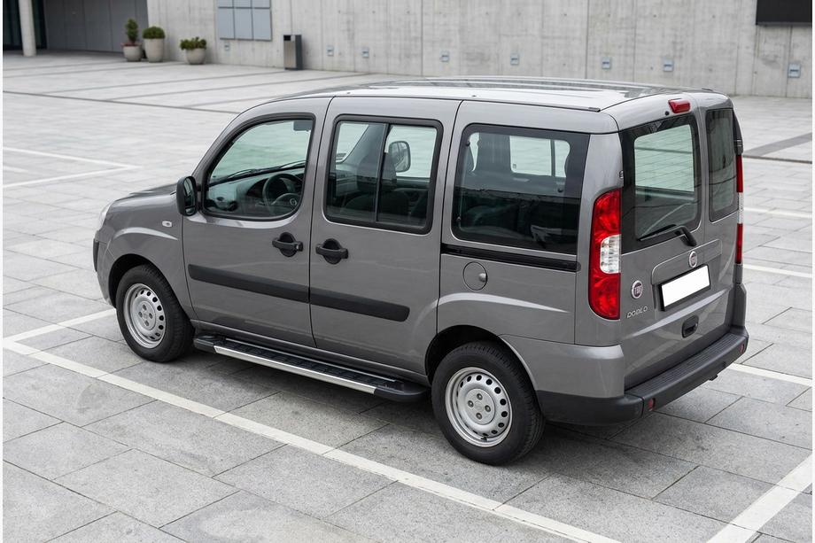 Fiat Doblo I 2005-2010 Side Steps RedLine V1 (2 pcs, Aluminum) Image