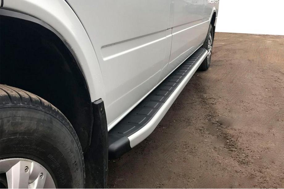 Mercedes Sprinter W901/902/903/904/905 1995–2006 Side Steps Fullmond (2 pcs, aluminum) Image