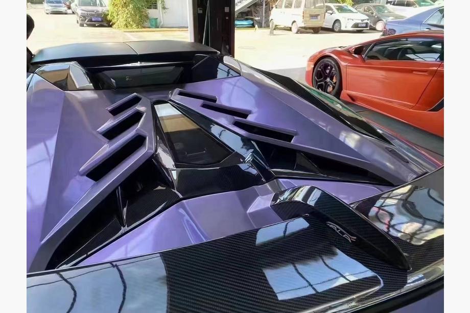 Lamborghini Aventador 2011-2022 SVJ Carbon Body Kit Photo 4