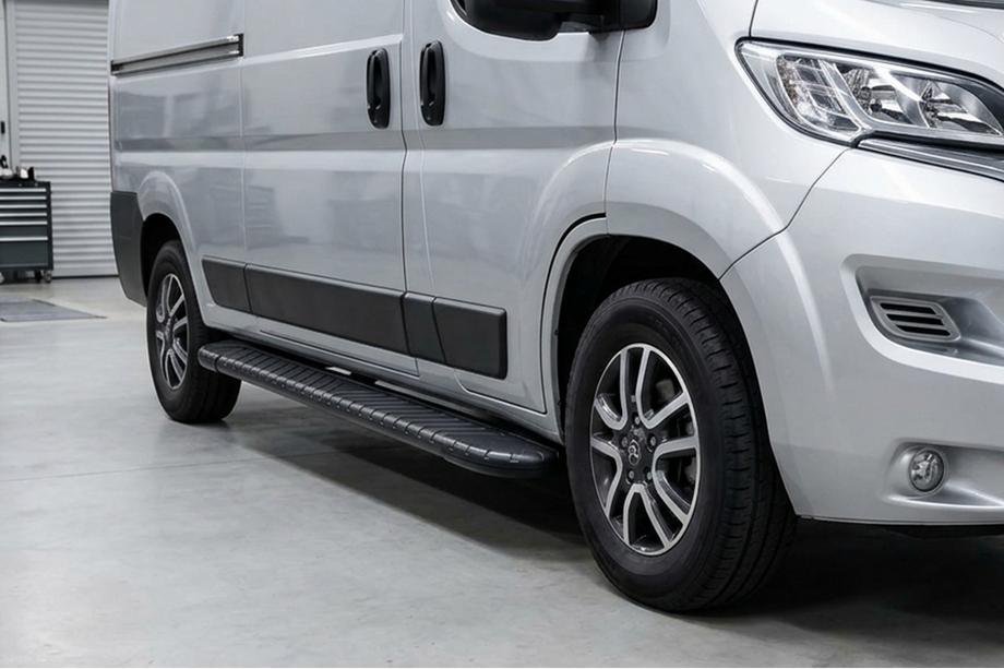 Citroen Jumper 2007-2025 Side Steps Bosphorus Black (2 pcs, Aluminum) Image