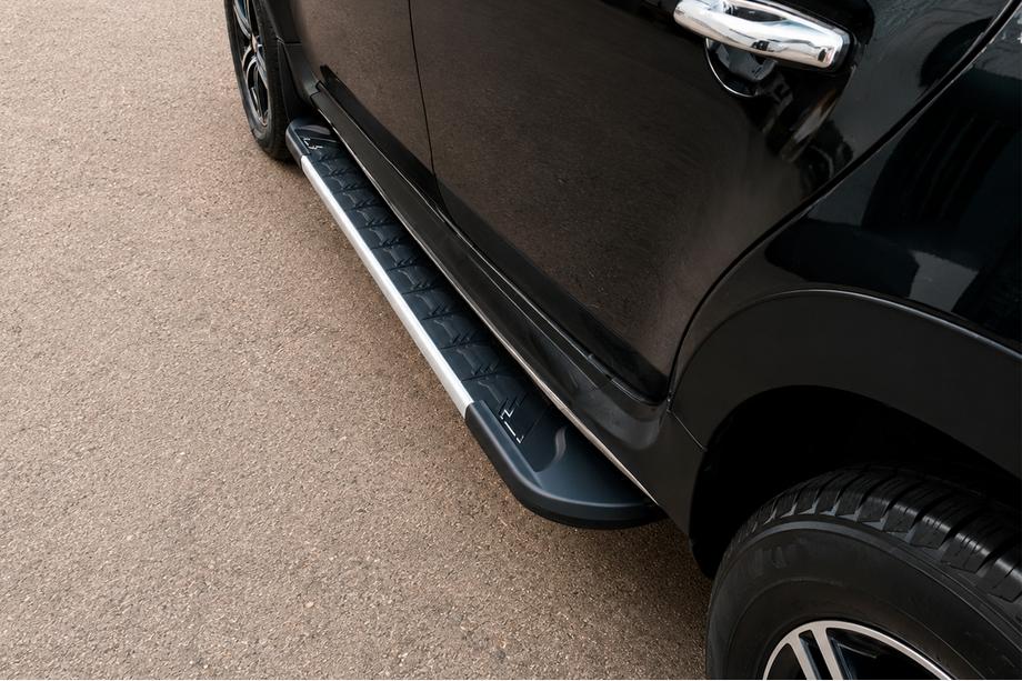 Renault Duster 2008–2017 Side Steps RedLine V1 (2 pcs, Aluminum) Image