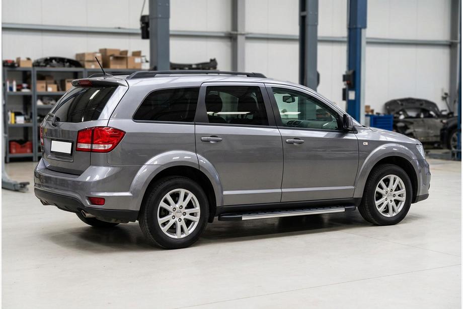 Dodge Journey 2008-2020 Side Steps Duru (2 pcs, Aluminum) Image