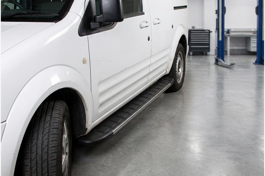 Ford Connect 2002–2006 Side Steps Duru (2 pcs, Aluminum) Image