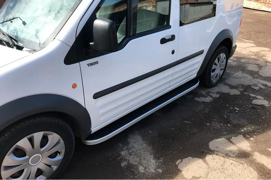 Ford Connect 2002–2006 Side Steps Tayga (2 pcs, Aluminum) Photo 2