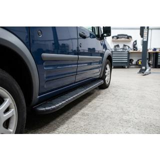 Side Steps Bosphorus Black (2 pcs, Aluminum) Ford Connect 2006–2009 photo 1