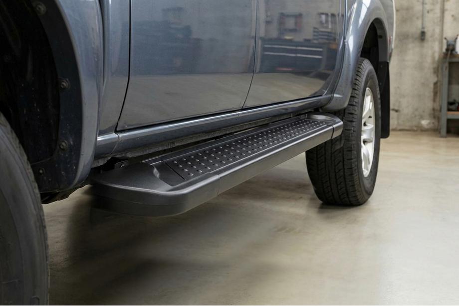 Ford Ranger 2007-2011 Side Steps Allmond Black (2 pcs, Aluminum) Photo 3