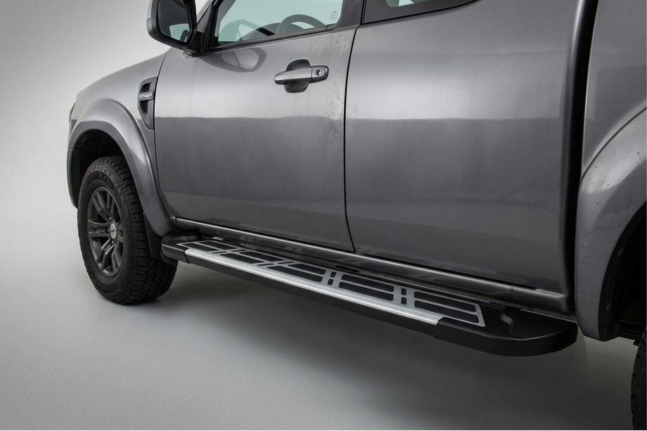 Ford Ranger 2007-2011 Side Steps Sunrise (2 pcs, Aluminum) Image