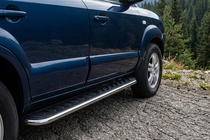 Hyundai Tucson JM 2004- Side Steps Maydos V1 (2 pcs, Aluminum & Stainless Steel) photo 1
