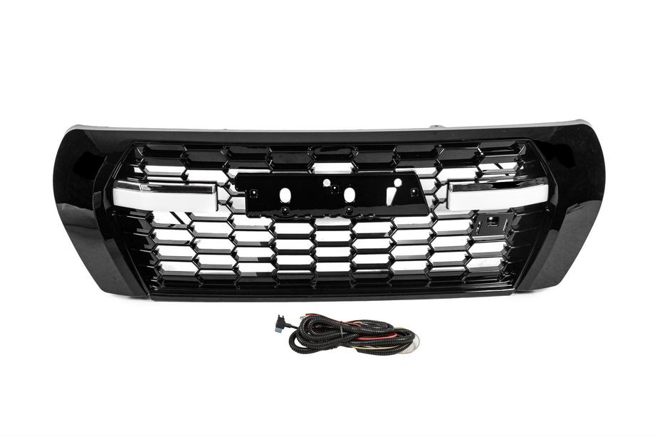 Toyota Land Cruiser 200 2007-2021 Front Grille 2012-2016 (GR Sport LED) Image