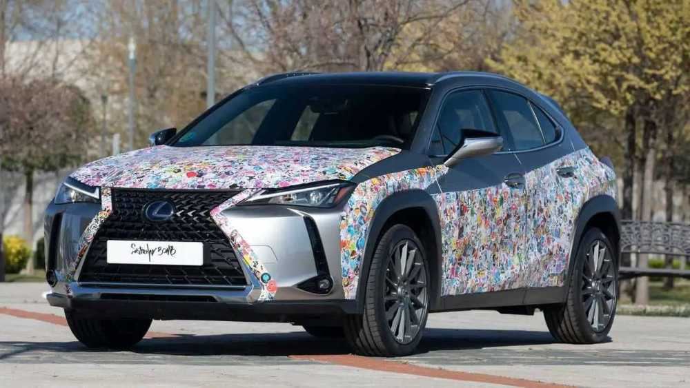 Car sticker bombing: pros and cons