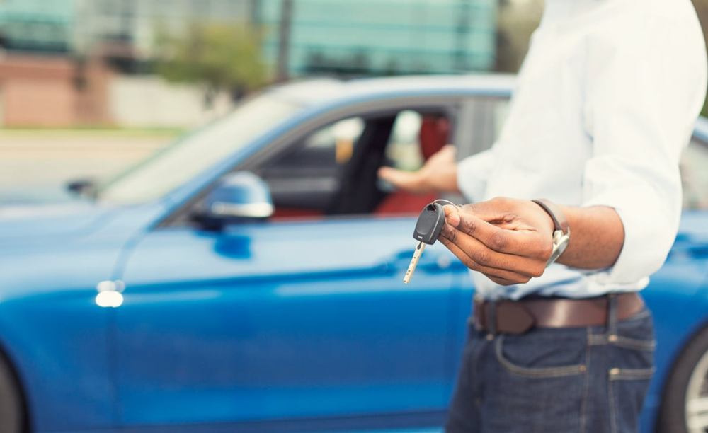 When is the best time to sell a car?