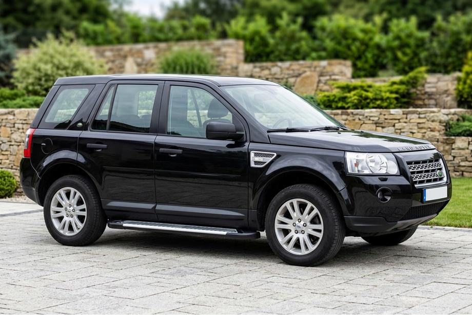 Land Rover Freelander II 2006–2014 Side Steps Line (2 pcs, Aluminum) Image