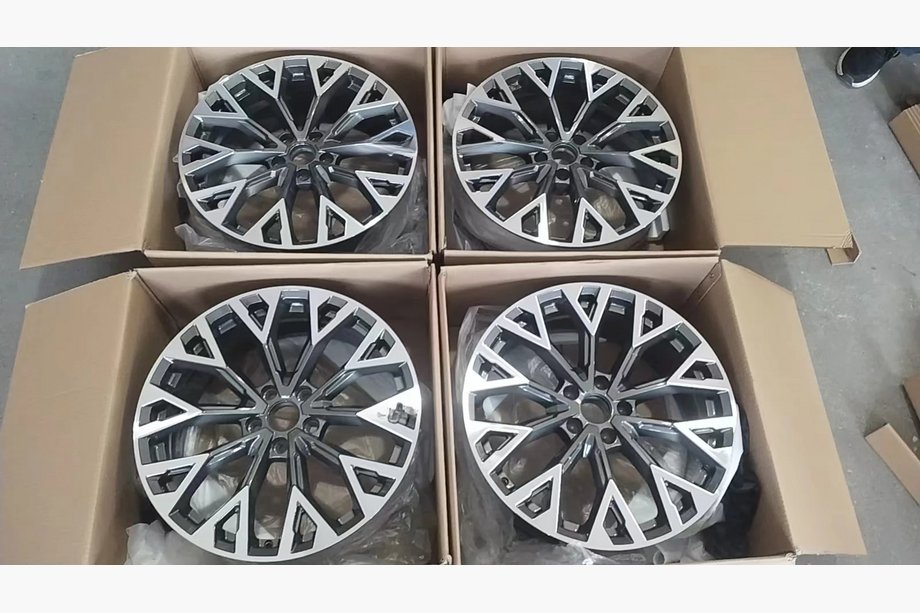 Audi A3 2020- Forged OEM Wheels R19 (Set of 4) Photo 3