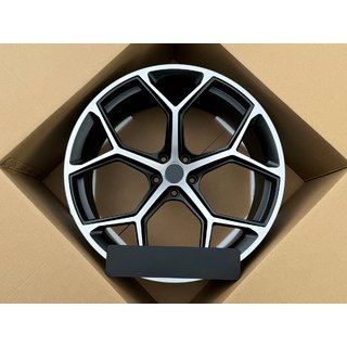 Forged OEM Wheels R22 V1 (Set of 4) Audi Q7 2015–2026 photo 1
