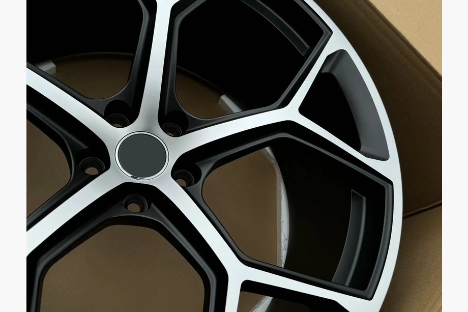 Audi Q7 2015–2026 Forged OEM Wheels R22 V1 (Set of 4) Photo 9