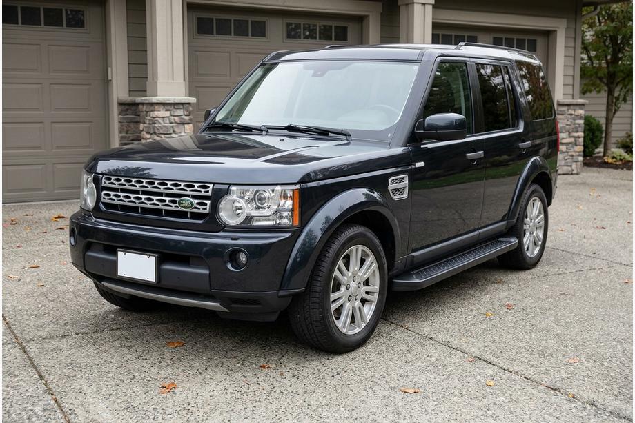 Land Rover Discovery IV 2009-2017 Side Steps Allmond Black (2 pcs, Aluminum) Image