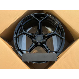 Forged OEM Wheels R20 V3 (Set of 4) photo 1