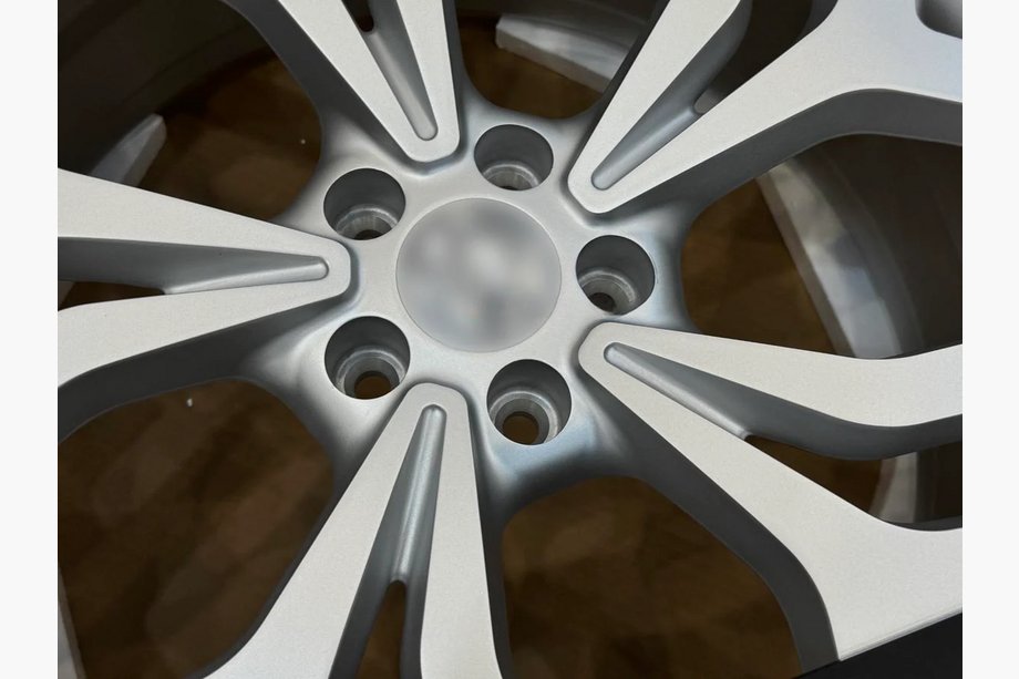 Range Rover Evoque 2018- Forged OEM Wheels R20 (Set of 4) Photo 8