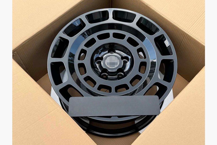 Range Rover V L460 2021- Forged OEM Wheels R20 (Set of 4) Photo 3