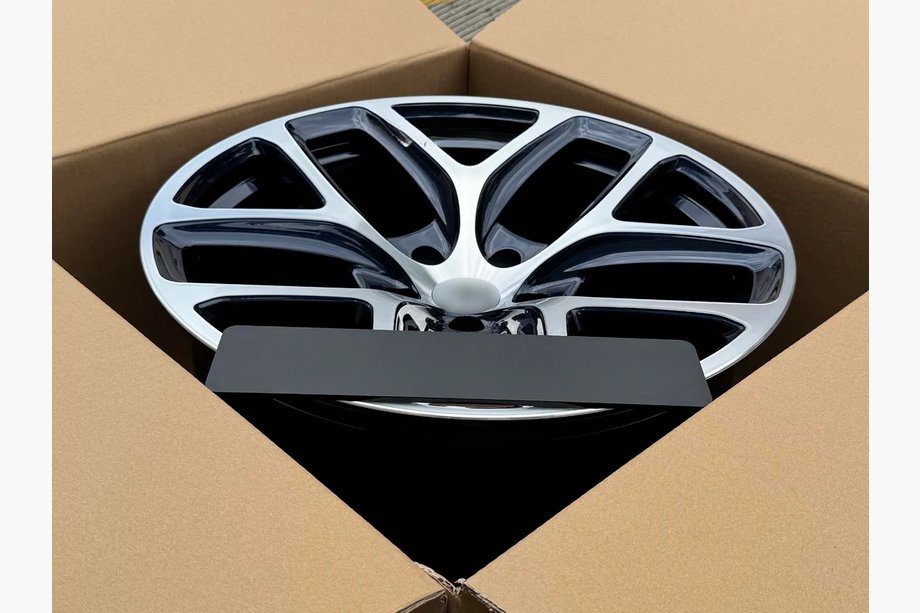 Bugatti Veyron 2005–2015 Forged OEM Wheels R20 (Set of 4) Photo 10