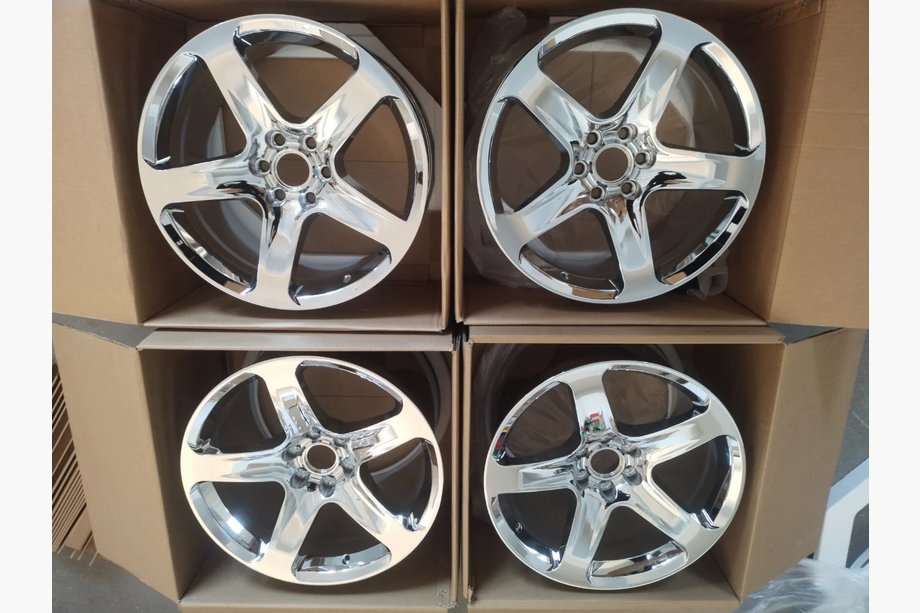 Dodge Viper 1996–2002 Forged OEM R18 Wheels (Set of 4) Photo 5
