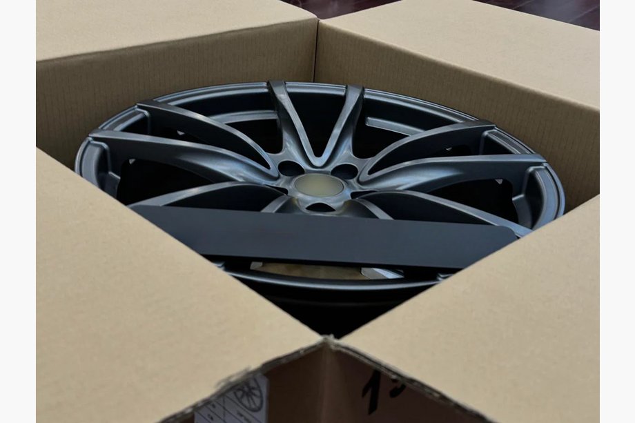 Ferrari F430 Forged OEM Wheels R19 V2 (Set of 4) Photo 5