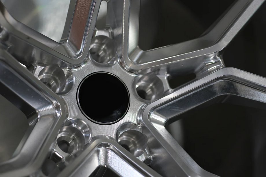 Lotus Emeya Forged OEM Wheels R20 V7 (Set of 4) Photo 15