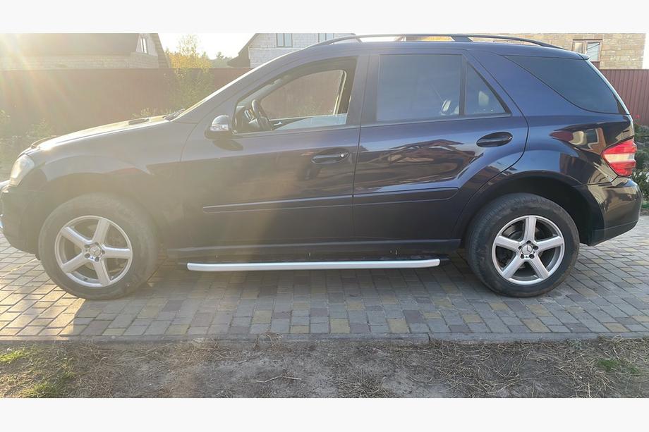 Mercedes ML W164 2005-2011 Side Steps Fullmond (2 pcs, Aluminum) Photo 4