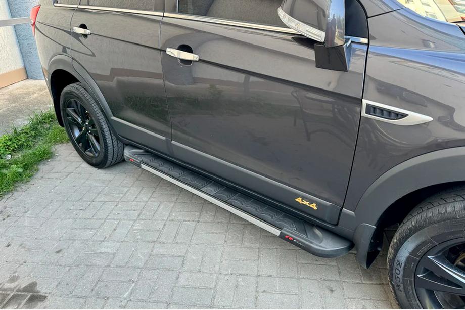 Opel Antara 2006-2017 Side Steps RedLine V1 (2 pcs, Aluminum) 2007-2015 Photo 2