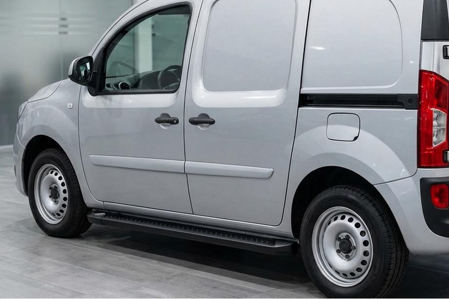 Renault Kangoo 2008–2020 Side Steps Allmond Black (2 pcs, Aluminum) Image