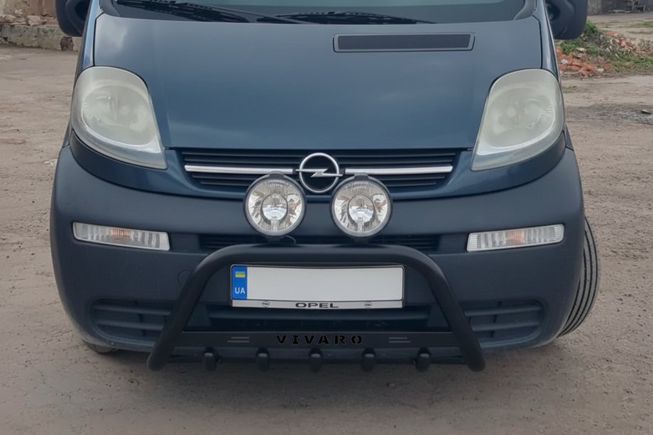 Opel Vivaro 2001–2015 Bull Bar WT004 Black (Stainless Steel) Image