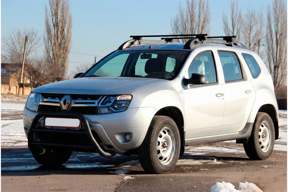 Dacia Duster 2008-2018 Bull Bar WT022 Black (Stainless Steel) Image