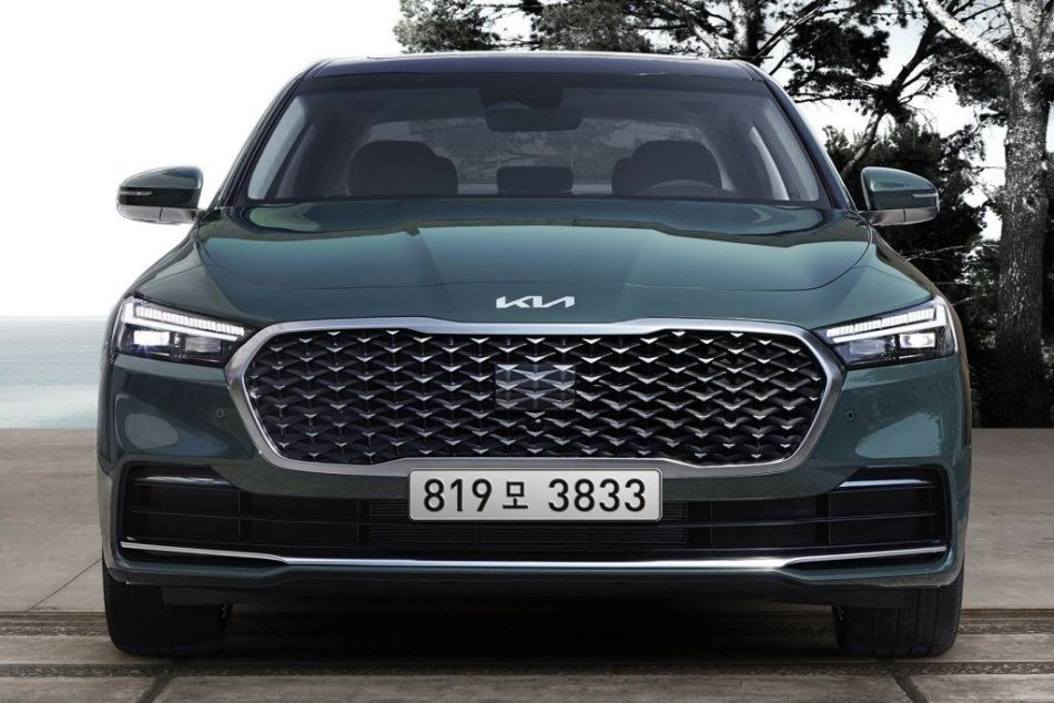 Kia K9 Second Generation Review: Flagship Sedan with Power and Luxury