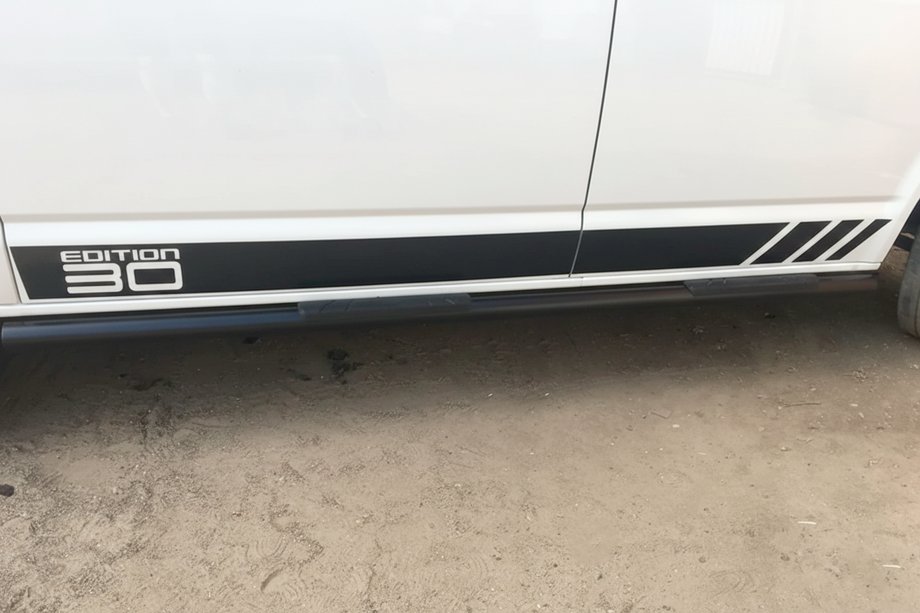 Volkswagen T5 Multivan 2003–2010 Side Bars Black (2 pcs, stainless steel) Photo 11