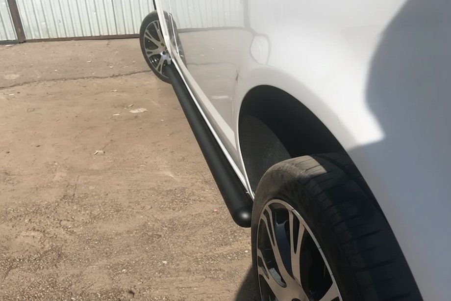 Volkswagen T5 Multivan 2003–2010 Side Bars Black (2 pcs, stainless steel) Photo 13