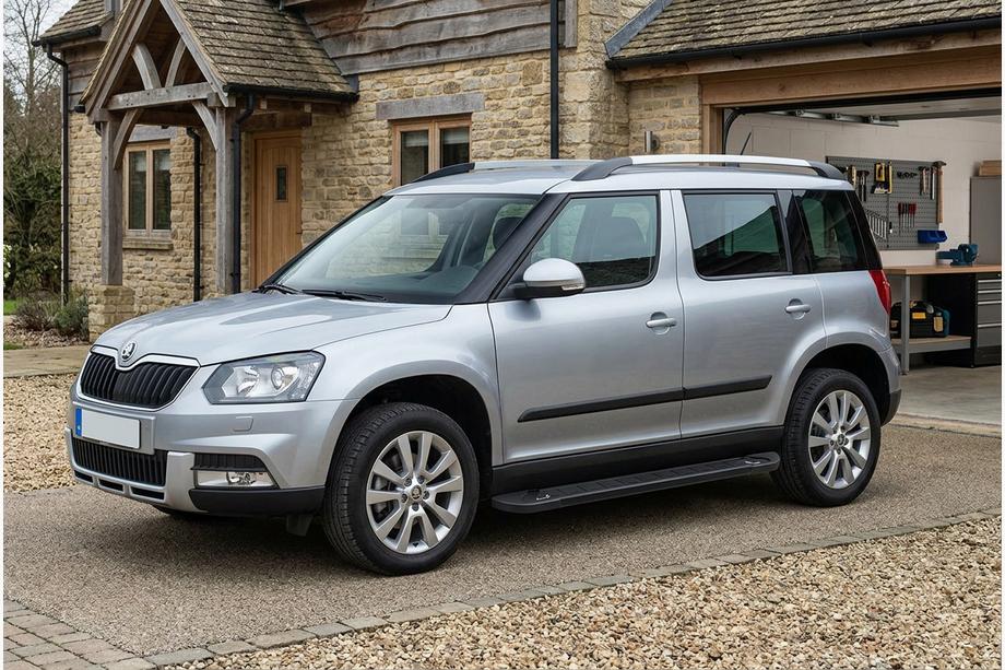 Skoda Yeti 2009-2017 Side Steps RedLine Black (2 pcs, Aluminum) Image