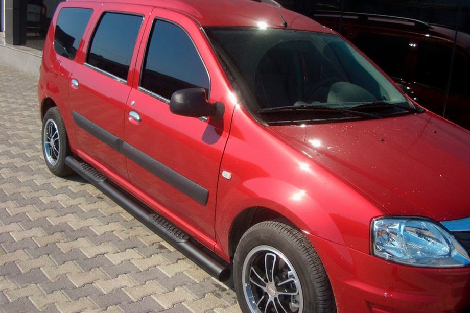 Lada Largus 2012- Side Bars Black (2 pcs, Stainless Steel) Image