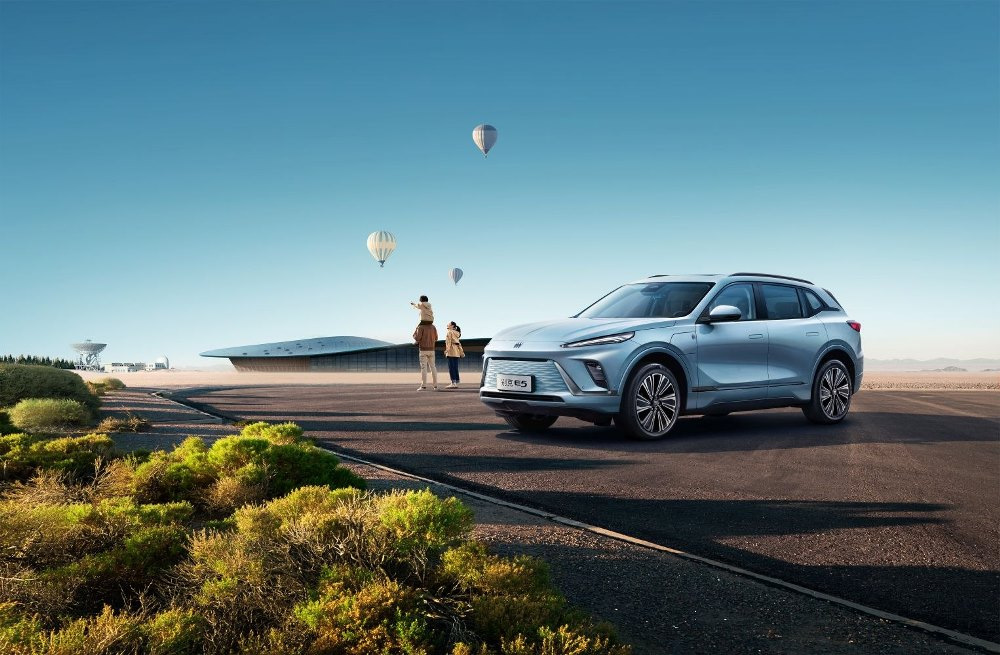 Buick Electra E5 Review: A New Take on Electric Premium