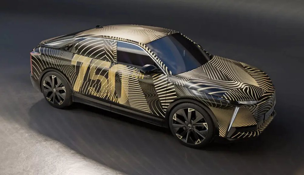 DS N°8 Review: Specs, Trim Levels, Photos