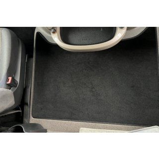 Deluxe Textile Floor Mats (Black) DAF XF105 2005-2013 photo 2