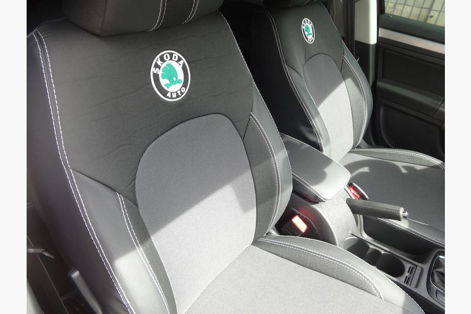 Skoda Superb 2001-2009 Car Seat Covers (Leatherette↗Fabric, Premium) Photo 6