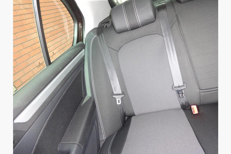 Skoda Superb 2001-2009 Car Seat Covers (Leatherette↗Fabric, Premium) Photo 10