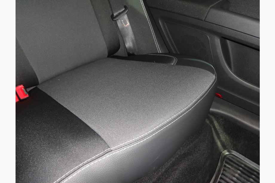 Skoda Superb 2001-2009 Car Seat Covers (Leatherette↗Fabric, Premium) Photo 20