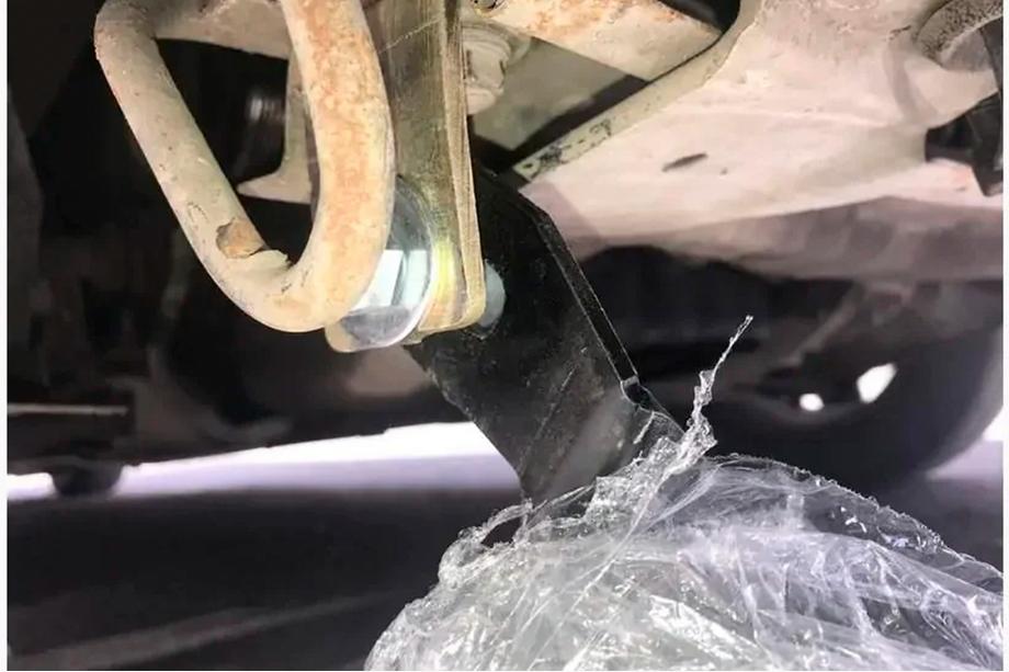 Renault Trafic 2001–2015 Bull Bar WT004 with Trafic lettering (stainless steel) Photo 4