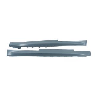 M4 F82 Style Side Skirts photo 1