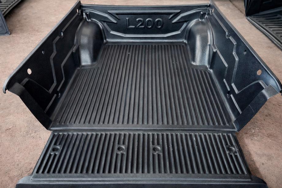 Toyota Hilux 2015- Aluminum pickup bed canopy Photo 3
