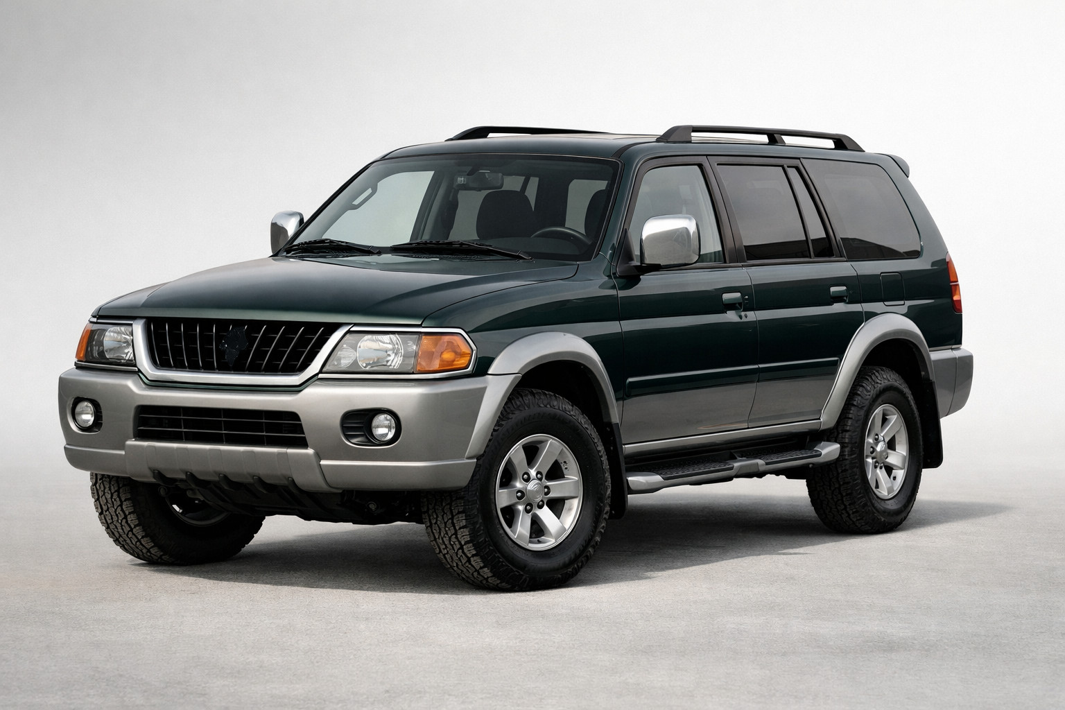 Mitsubishi Pajero Sport 1996-2007 review: old body-on-frame, no frills