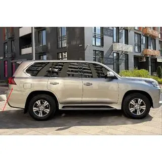Rear bumper/fender molding 2016-2021 (under tail light) Lexus LX570/450d 2008-2022 photo 1
