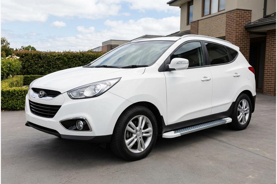 Hyundai IX-35 2010-2015 Side Steps Allmond White (2 pcs, Aluminum) Photo 1
